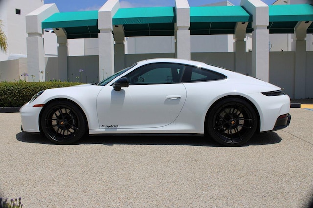 2025 Porsche
