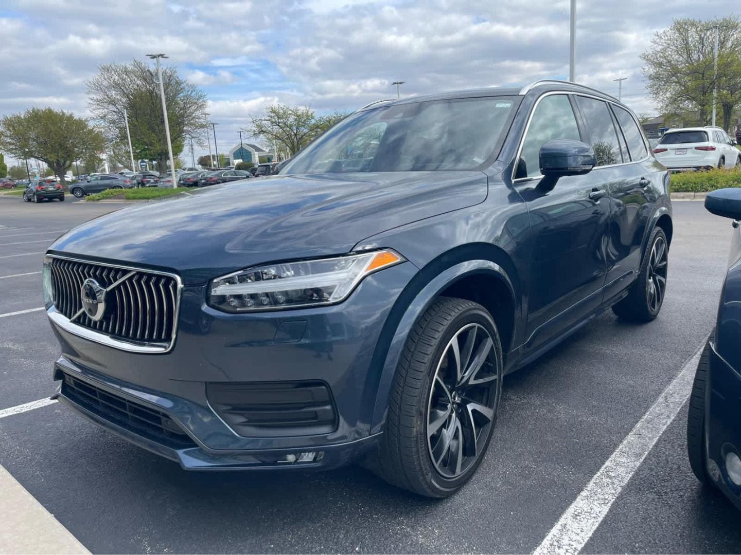 2022 Volvo XC90
