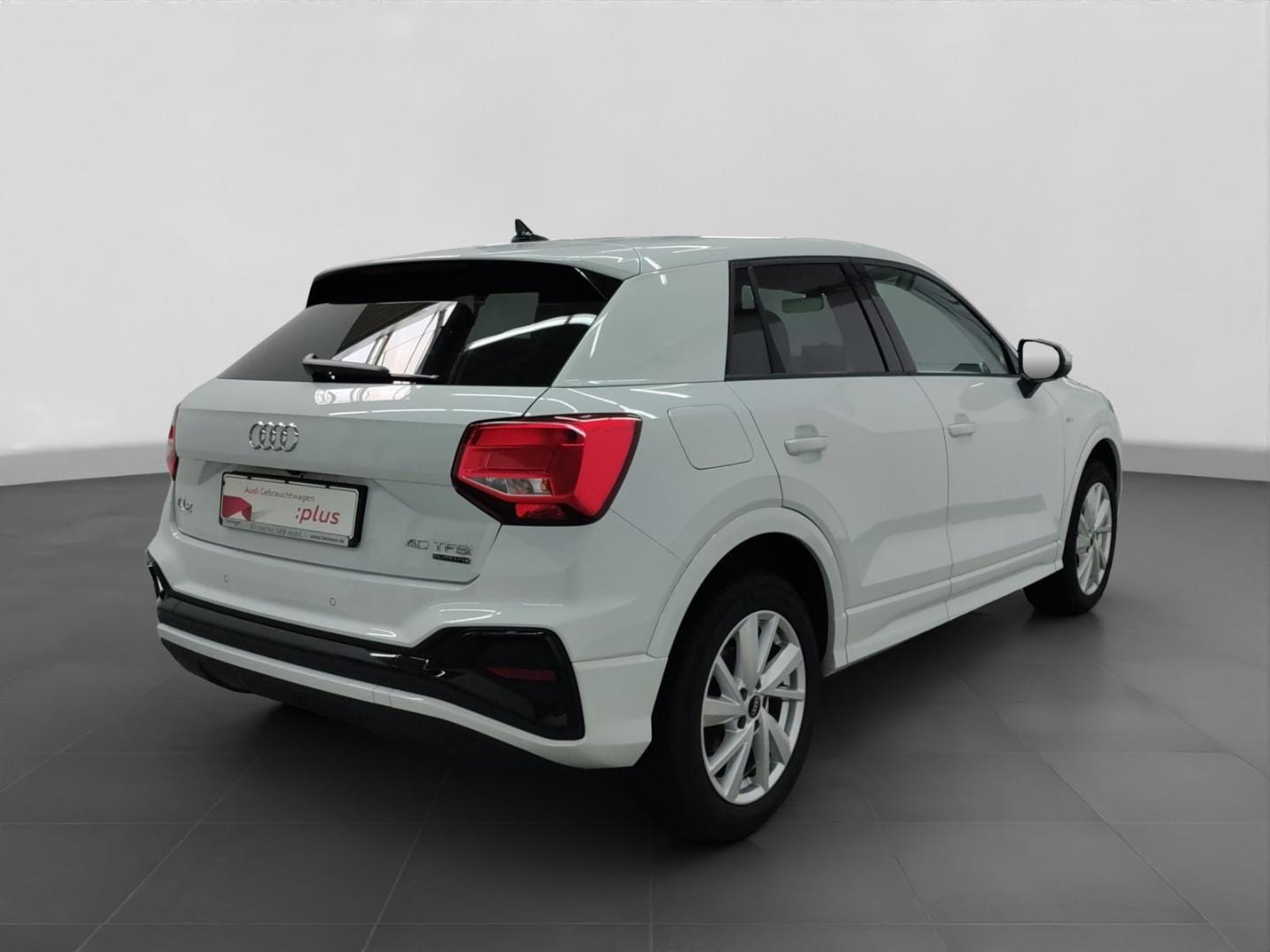 Bild über Audi Q2 S line 40 TFSI quattro S tronic - für weitere Informationen kontaktieren Sie den Audi Partner