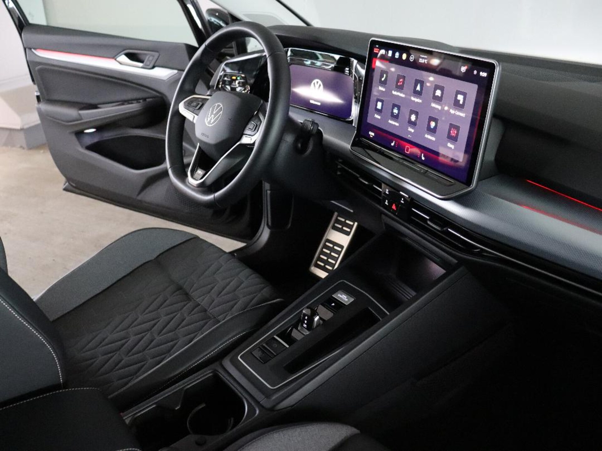 Volkswagen Golf Variant Life