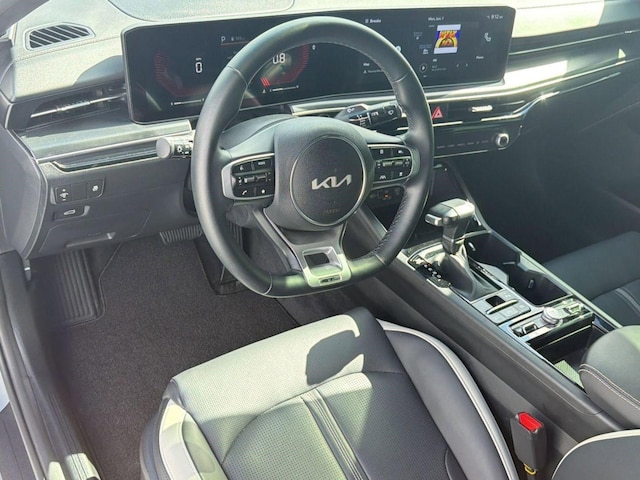 2025 Kia K5