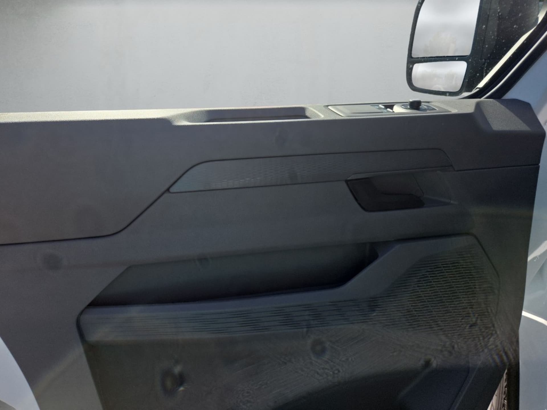 Volkswagen Transporter Kasten kurzer Radstand
