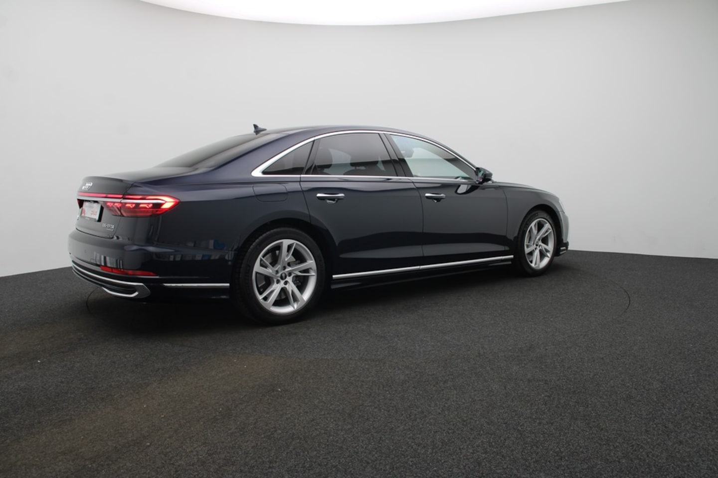 Bild über Audi A8 55 TFSI quattro tiptronic - für weitere Informationen kontaktieren Sie den Audi Partner