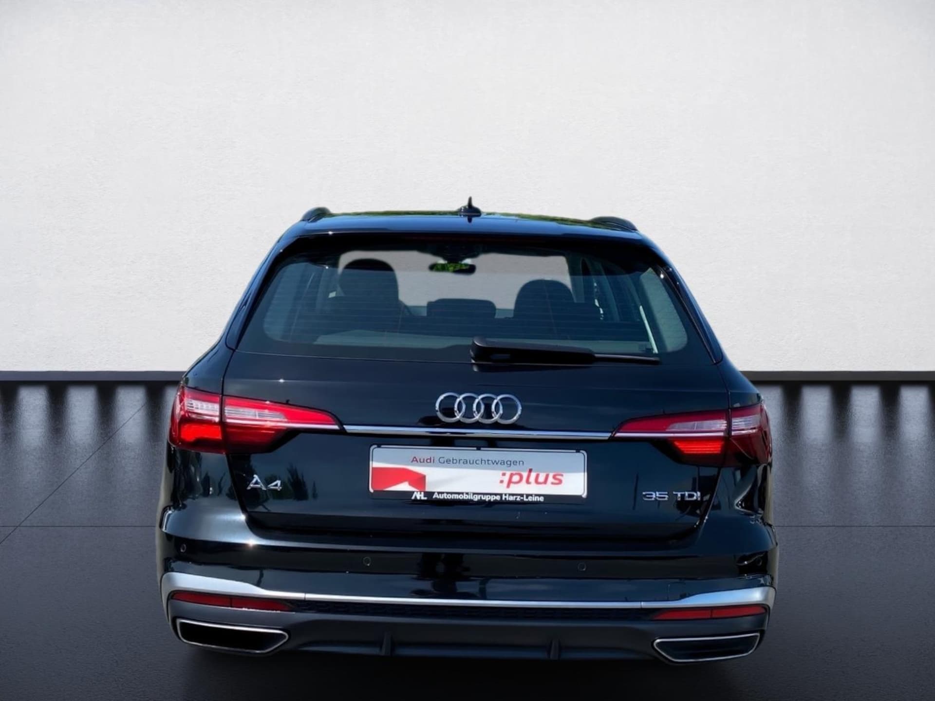 Audi A4 Avant S line