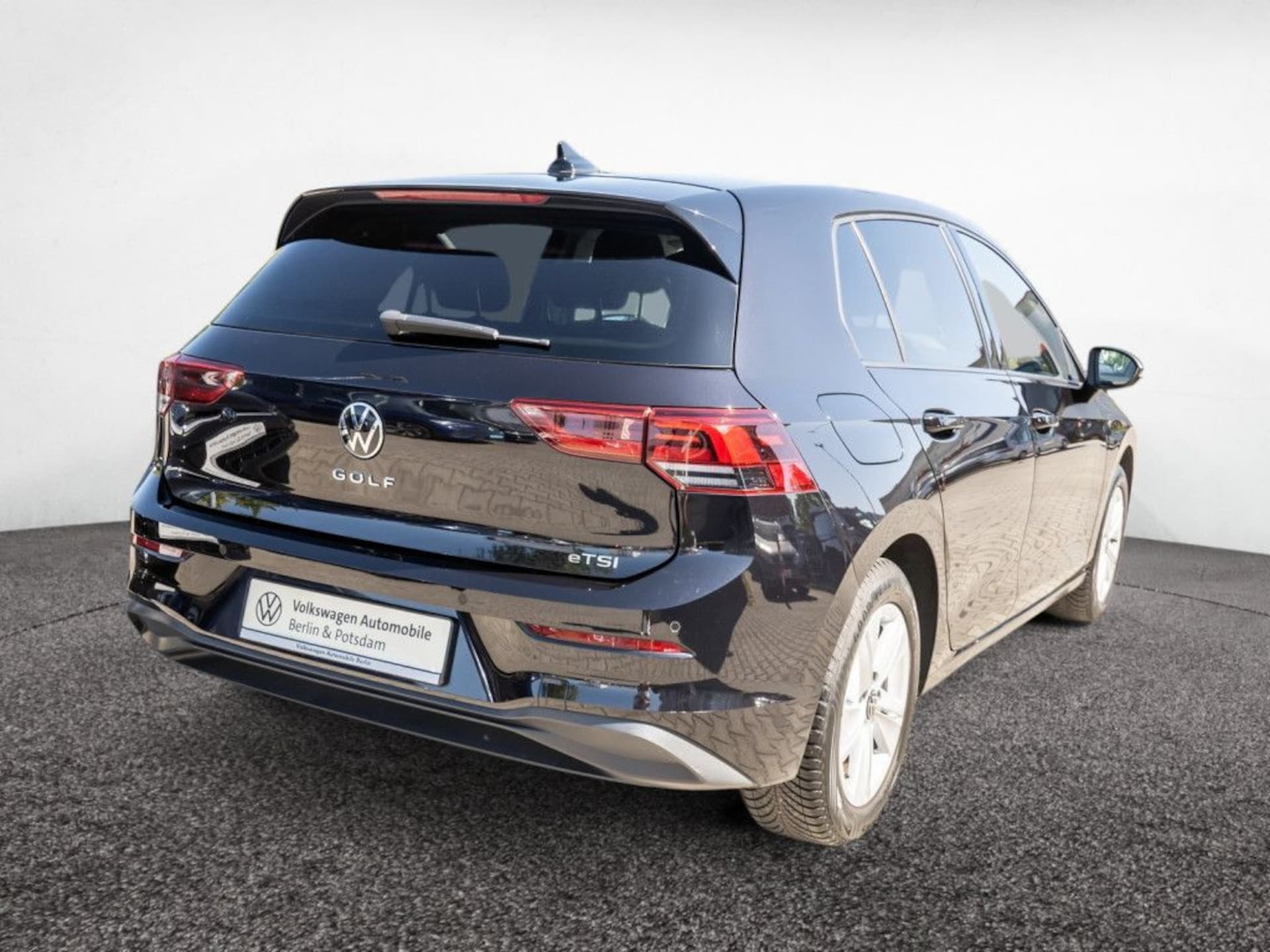 Volkswagen Golf Life
