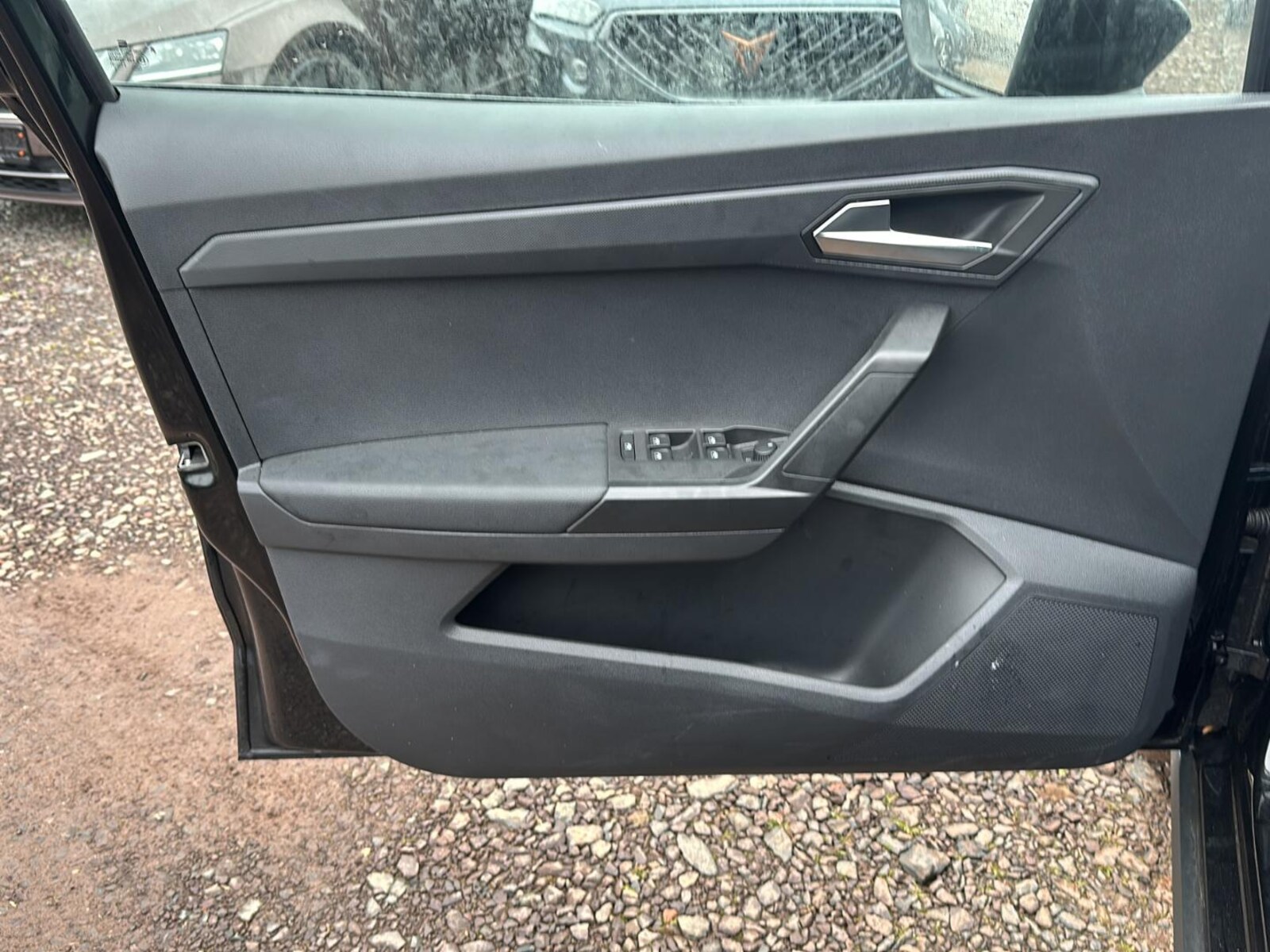 SEAT Arona – Bild 9