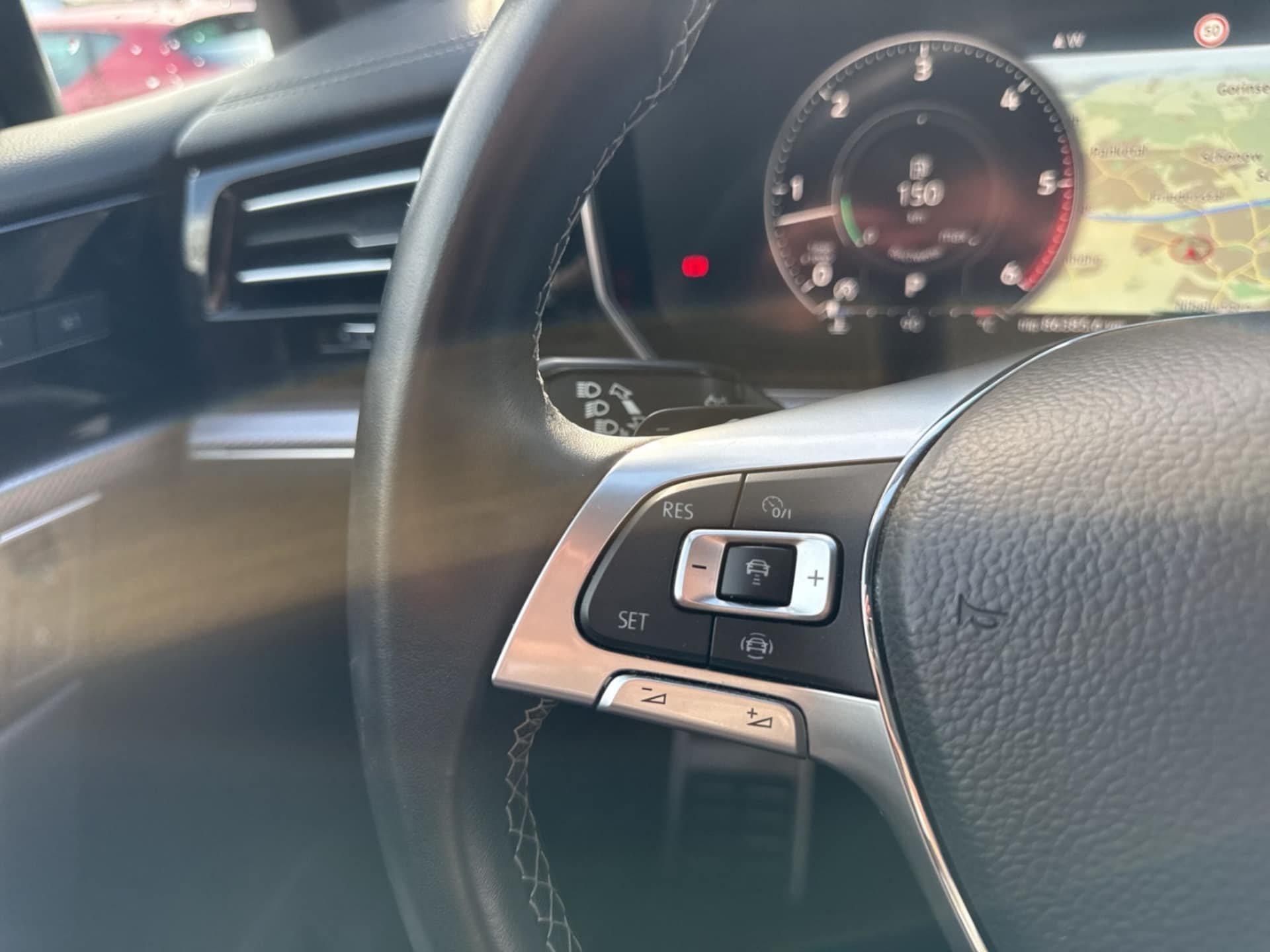 Volkswagen Touareg Basis-Modell