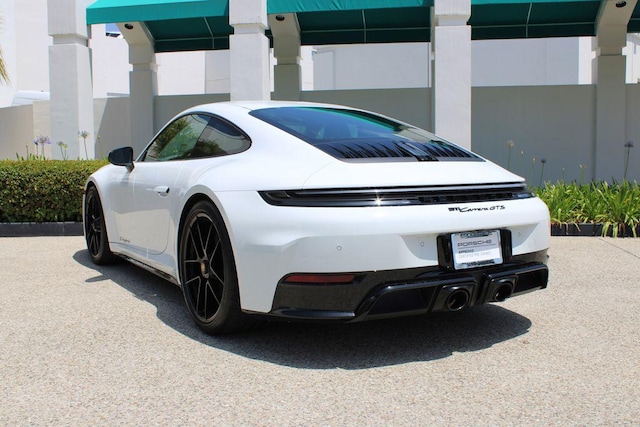 2025 Porsche