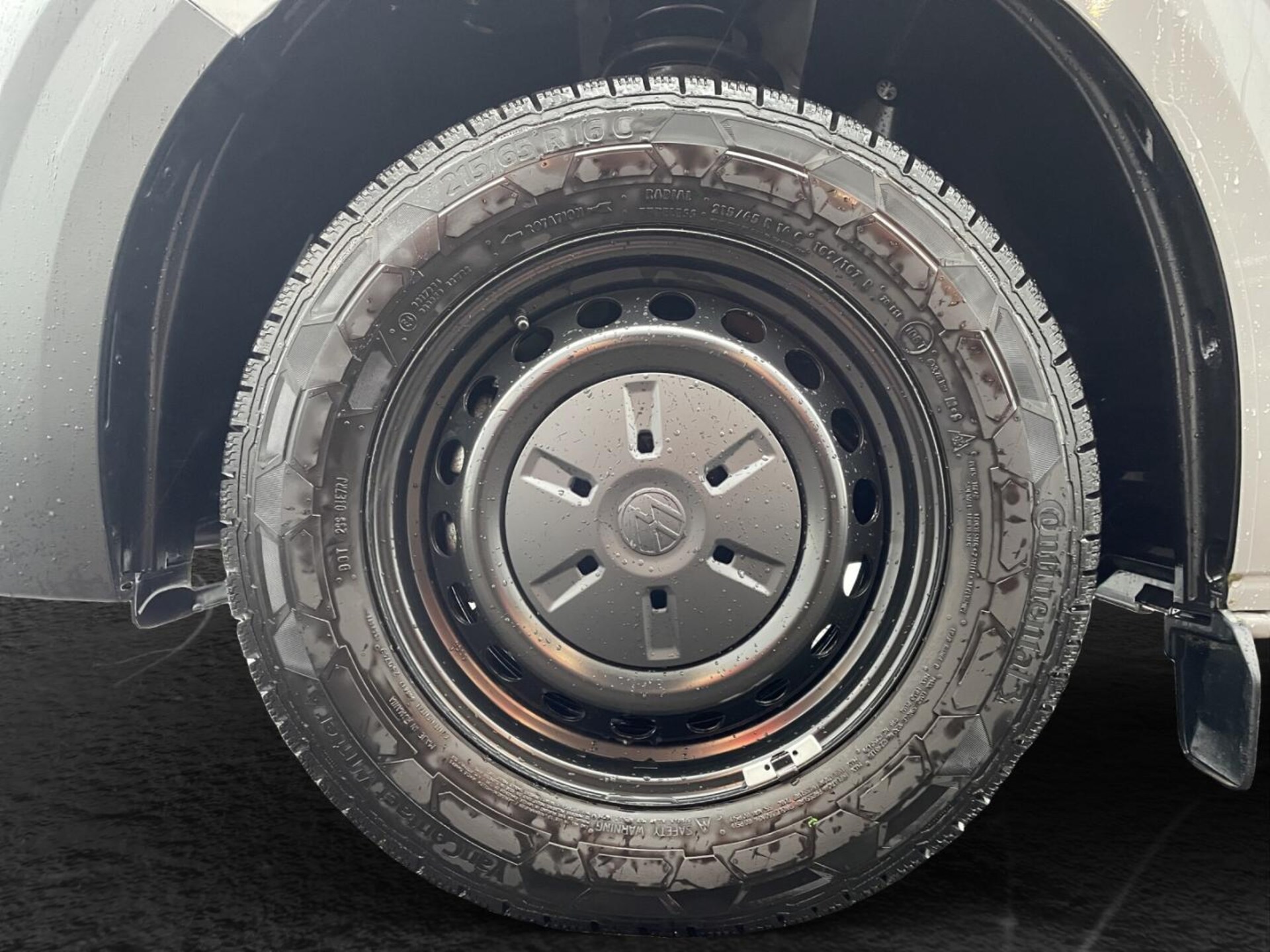 Volkswagen Transporter Kasten kurzer Radstand