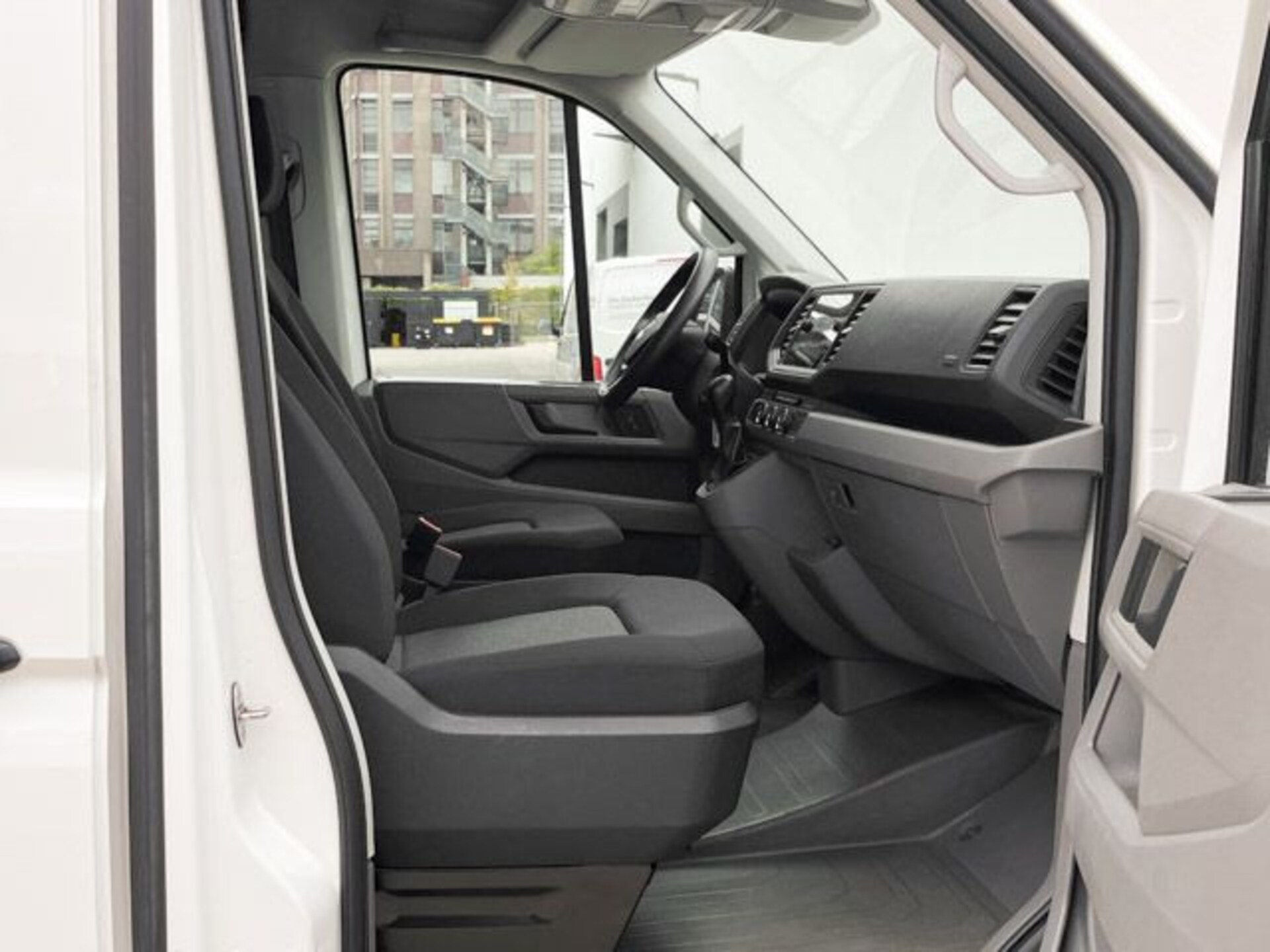 Volkswagen Crafter Kasten mittlerer Radstand