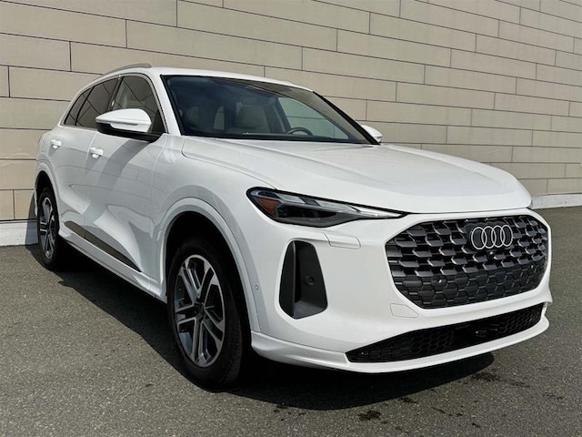 Photo of 2025 Audi Q5