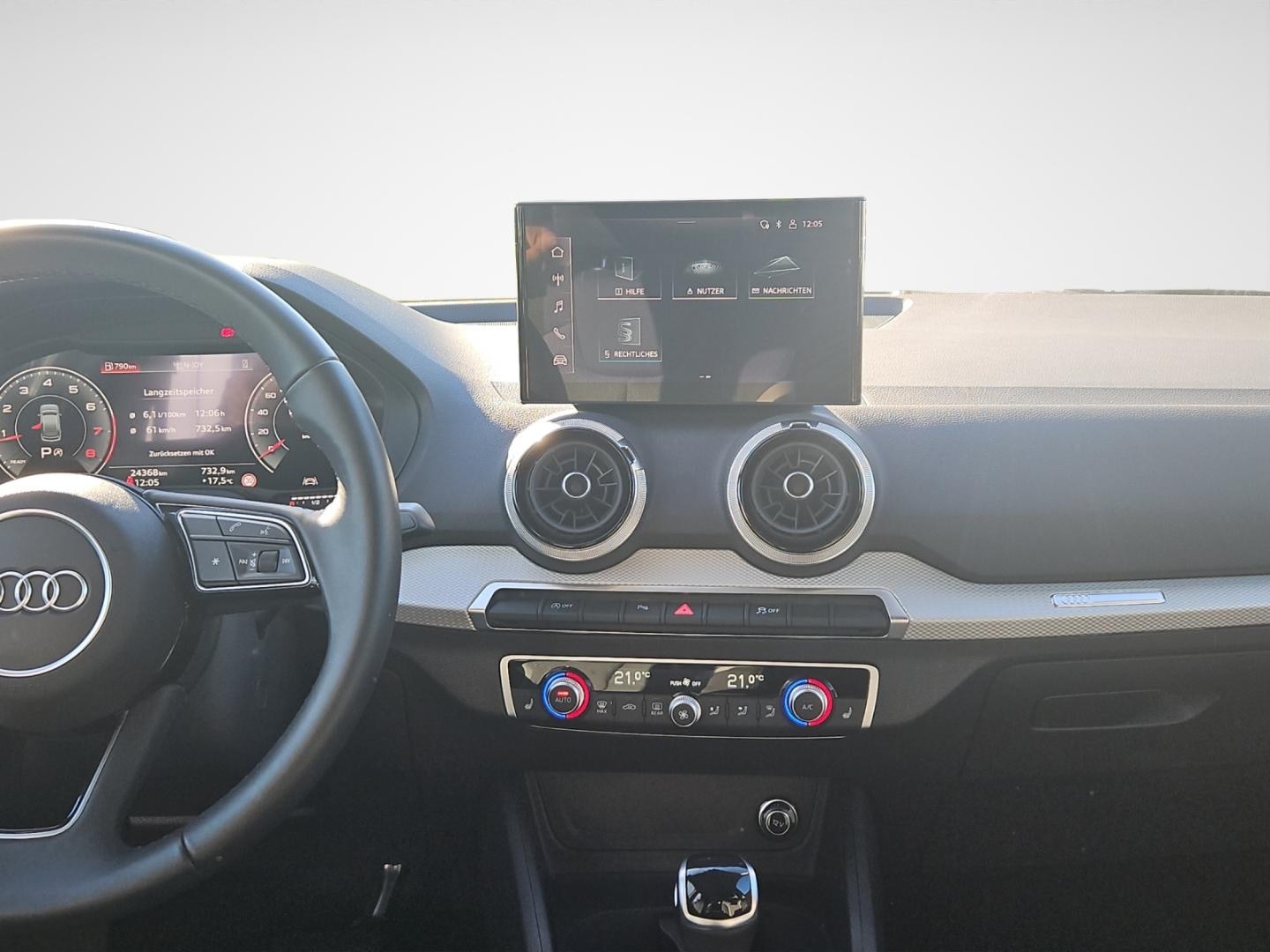 Bild über Audi Q2 advanced 35 TFSI S tronic - für weitere Informationen kontaktieren Sie den Audi Partner