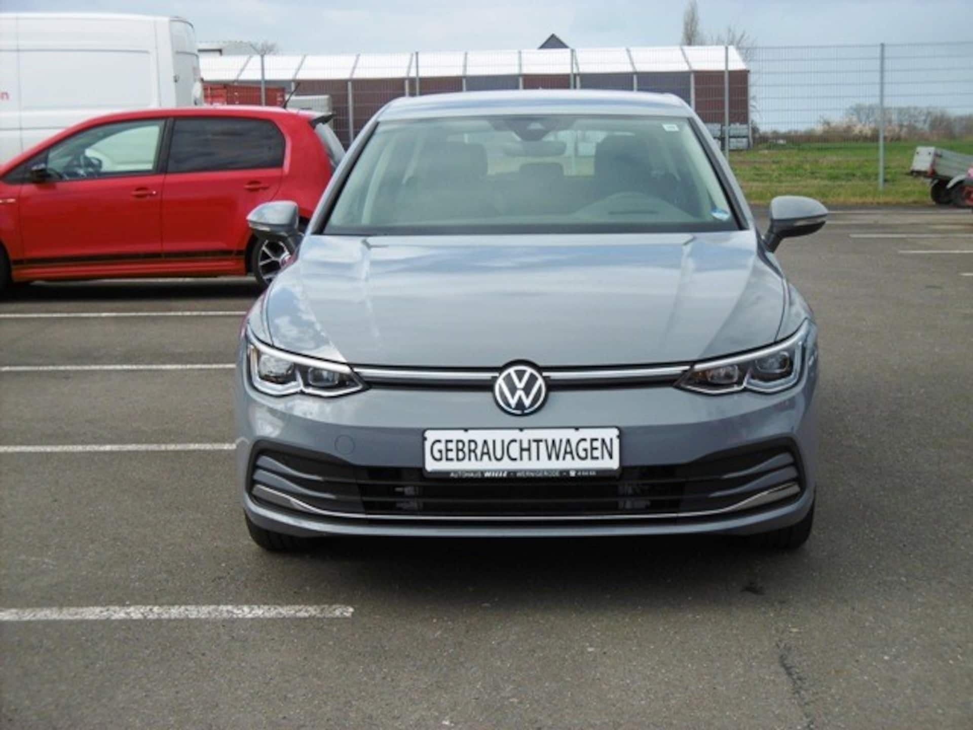 Volkswagen Golf Style