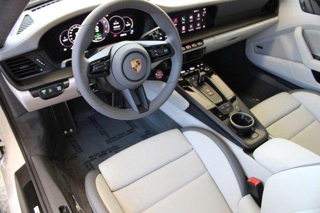2025 Porsche