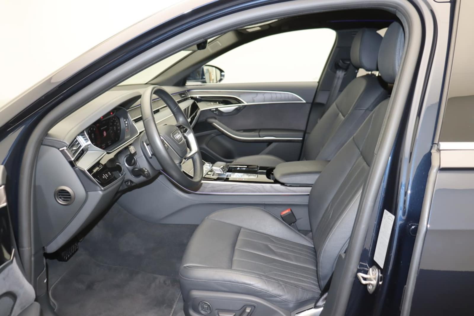 Audi A8 – Bild 8