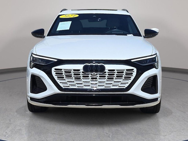 2024 Audi Q8 e-tron