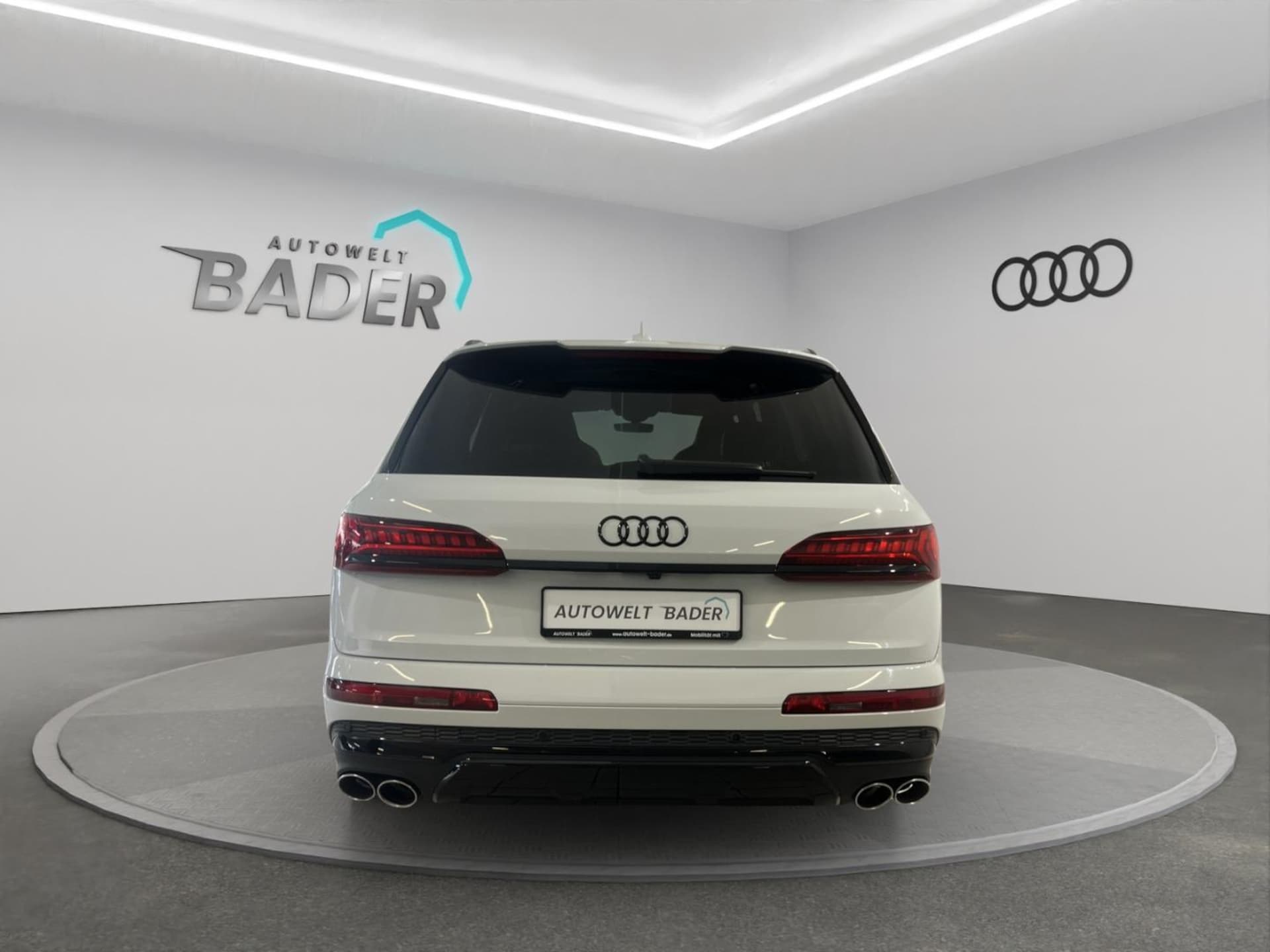 Audi SQ7 SUV