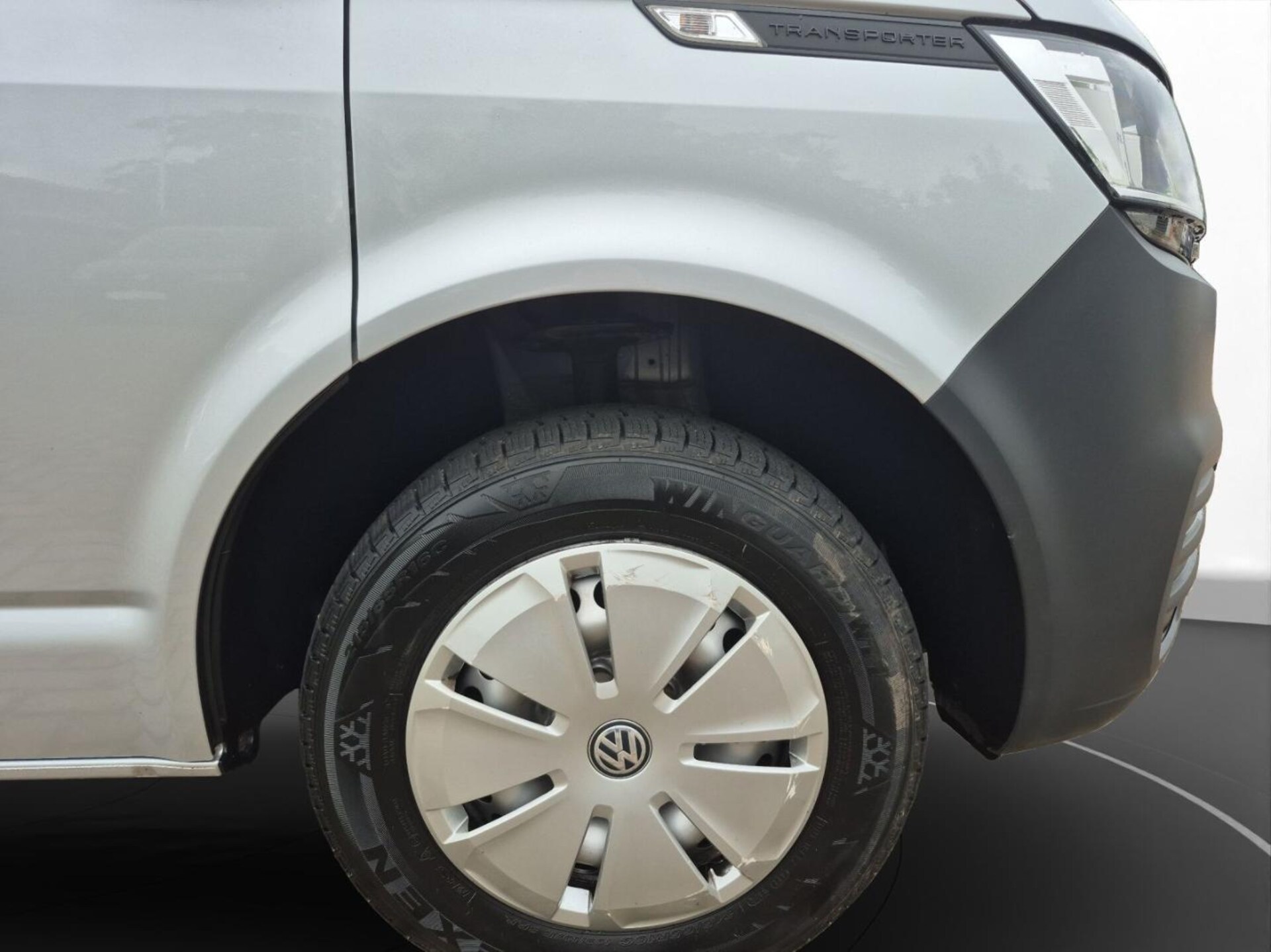 Volkswagen T6.1 Transporter Kombi kurzer Radstand