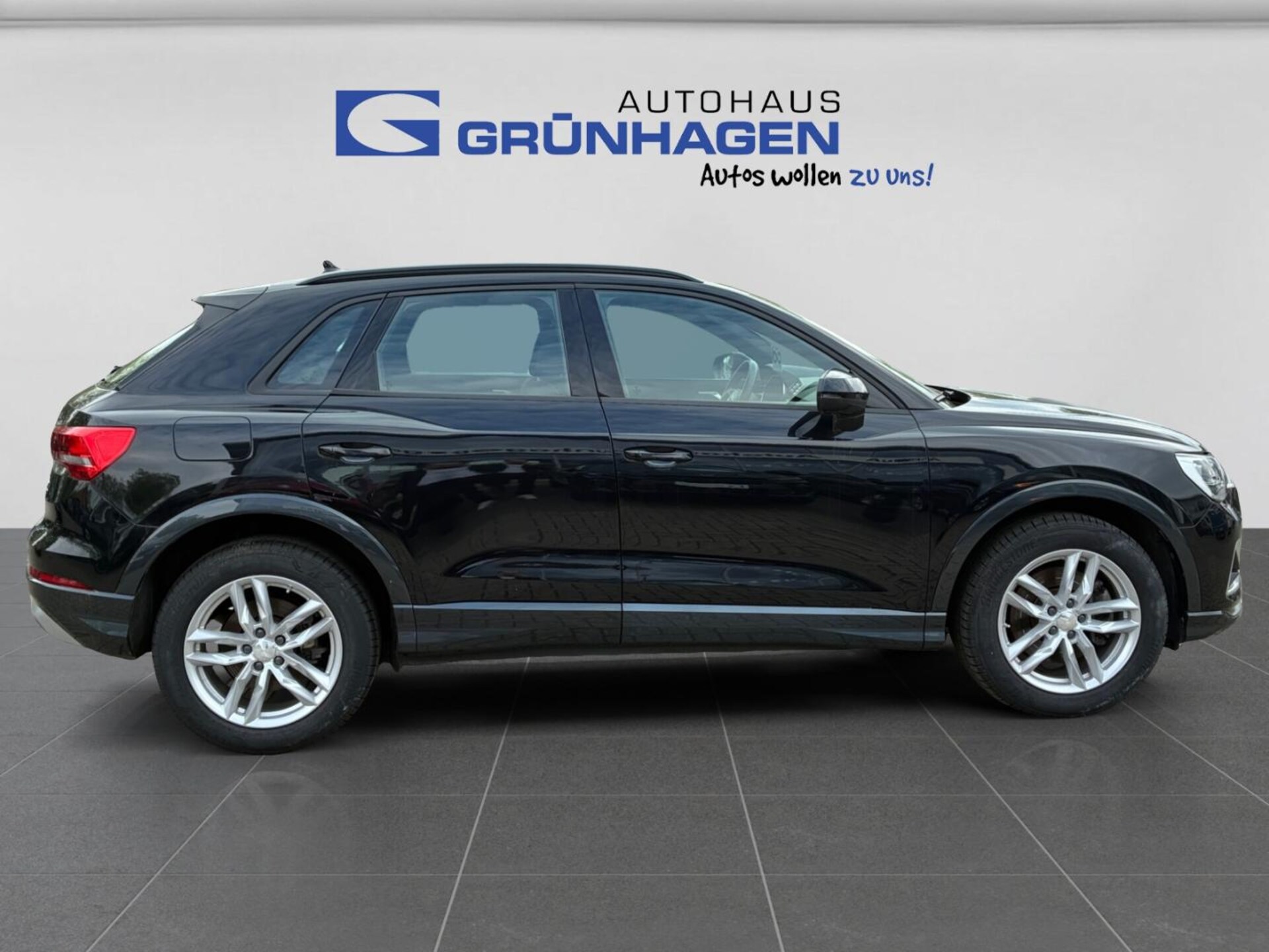 Audi Q3 SUV advanced