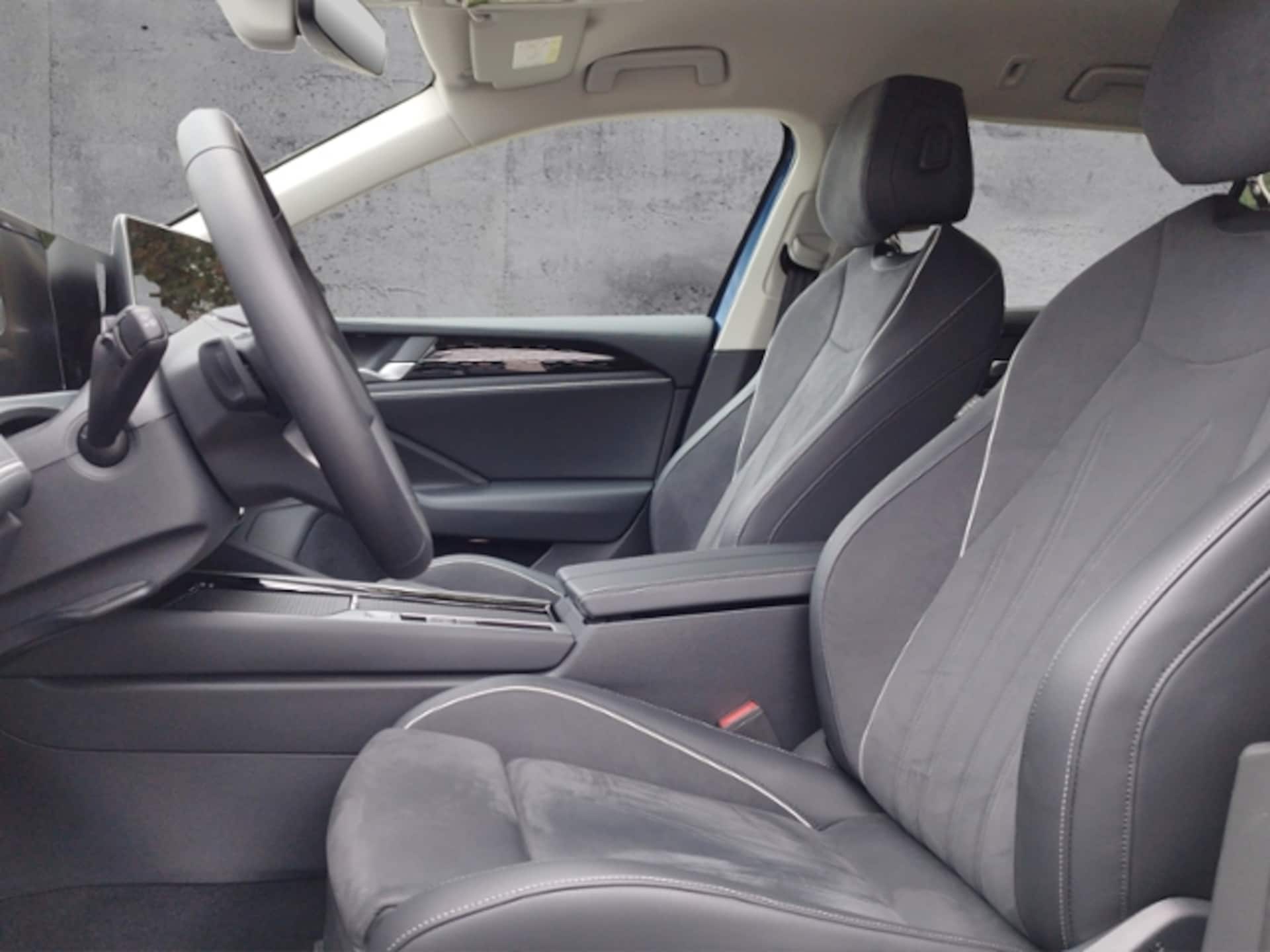 Volkswagen Passat Elegance