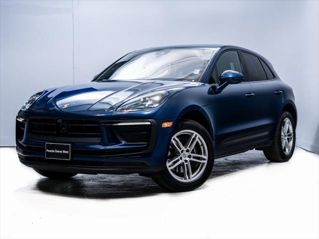 2023 Porsche Macan Base