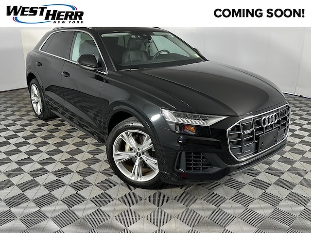 Photo of 2023 Audi Q8