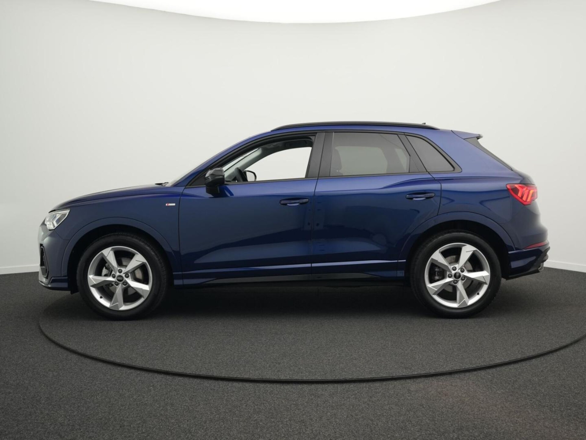 Audi Q3 SUV S line
