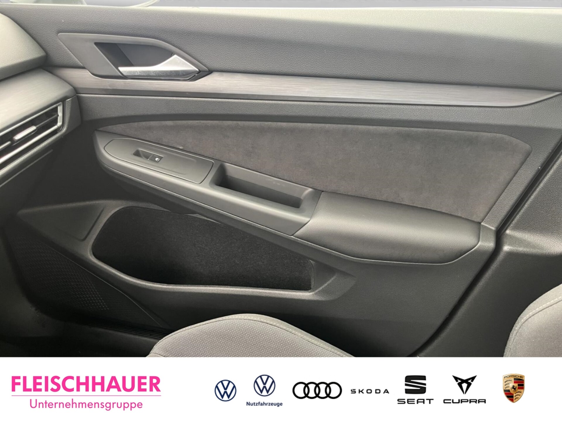 Volkswagen Golf Style