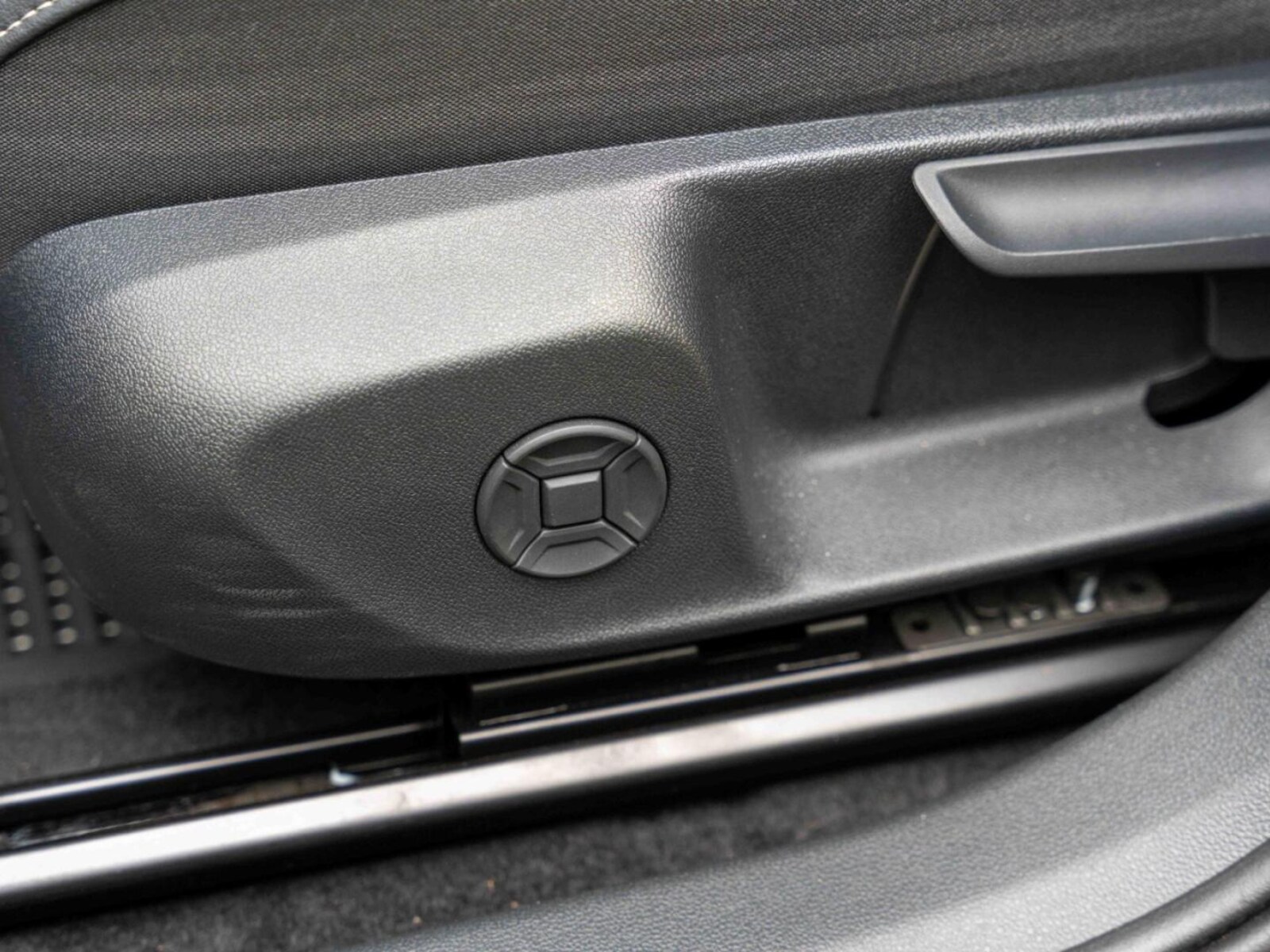 Volkswagen T-Roc – Bild 19
