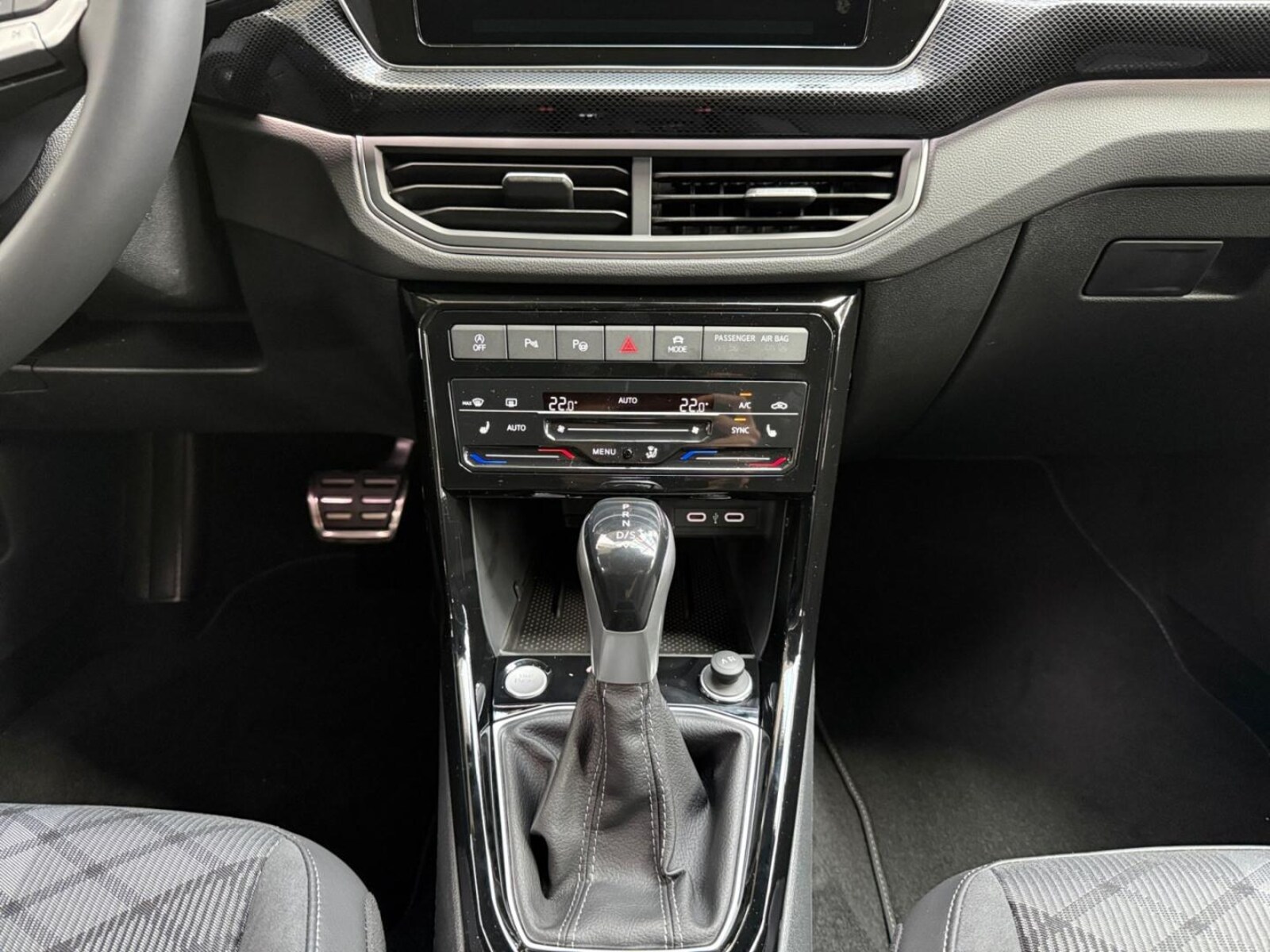 Volkswagen T-Cross – Bild 11