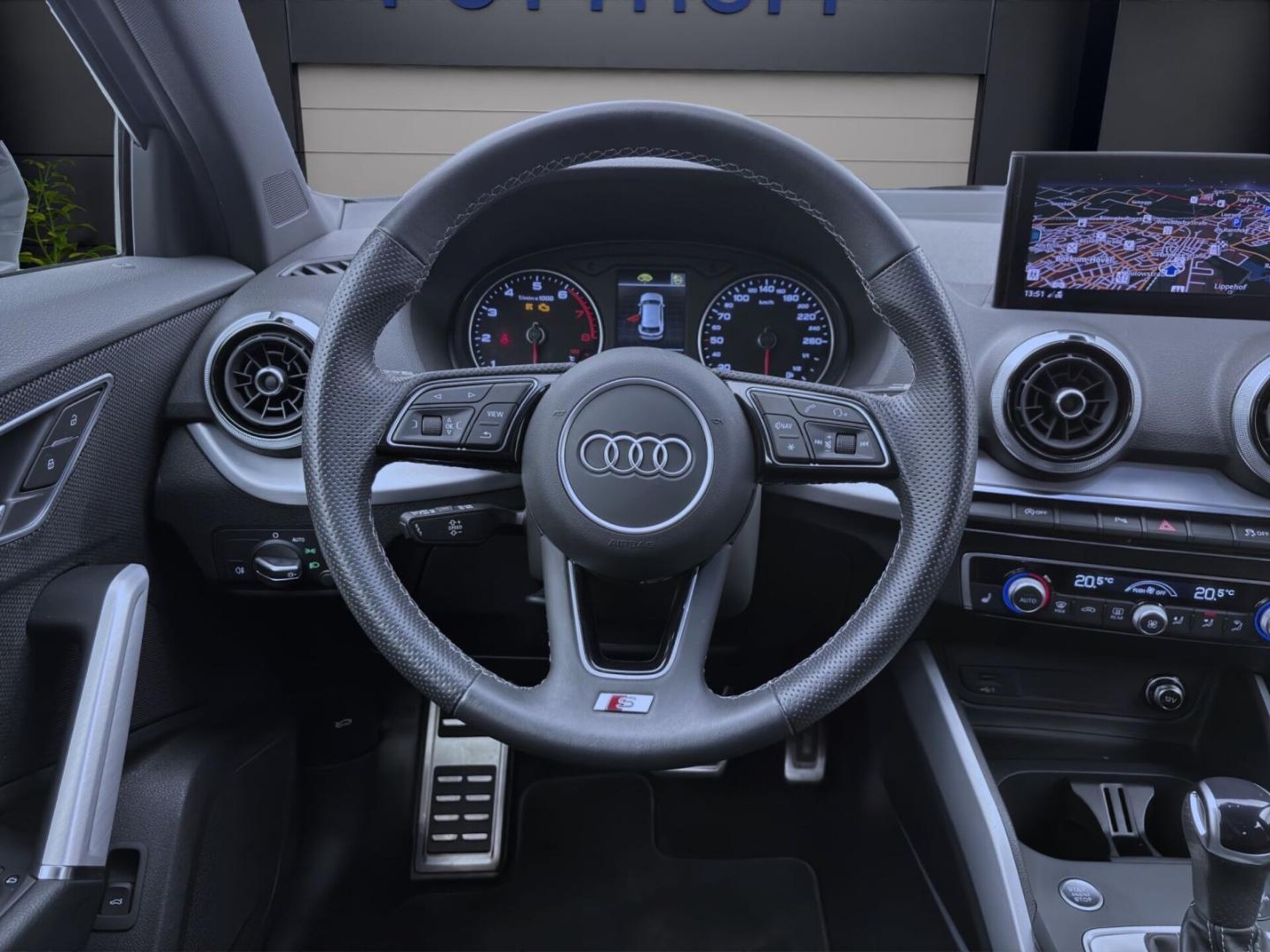 Audi Q2 S line