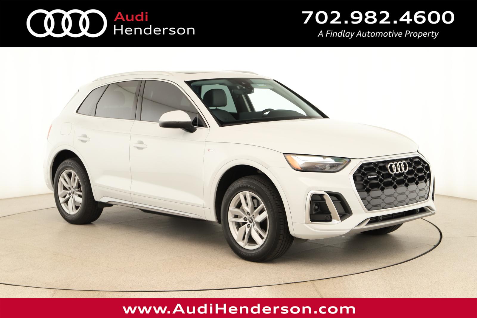 2022 Audi Q5 45 Premium's photo