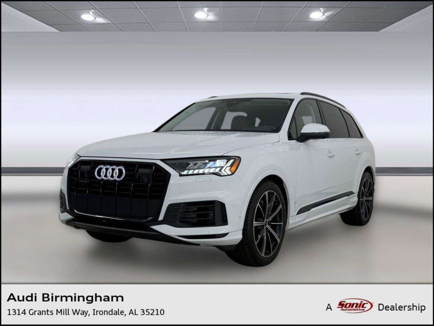 2024 Audi Q7 55 Prestige quattro Tiptronic's photo