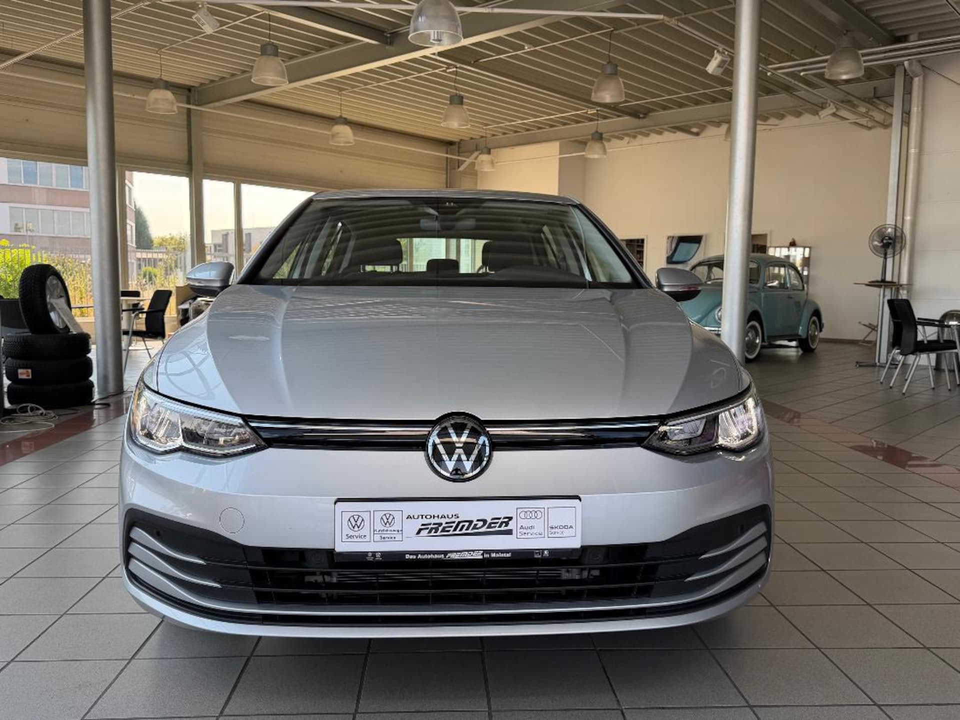 Volkswagen Golf Life