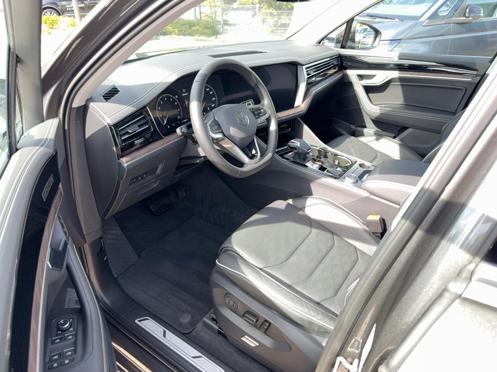 Volkswagen Touareg – Bild 9