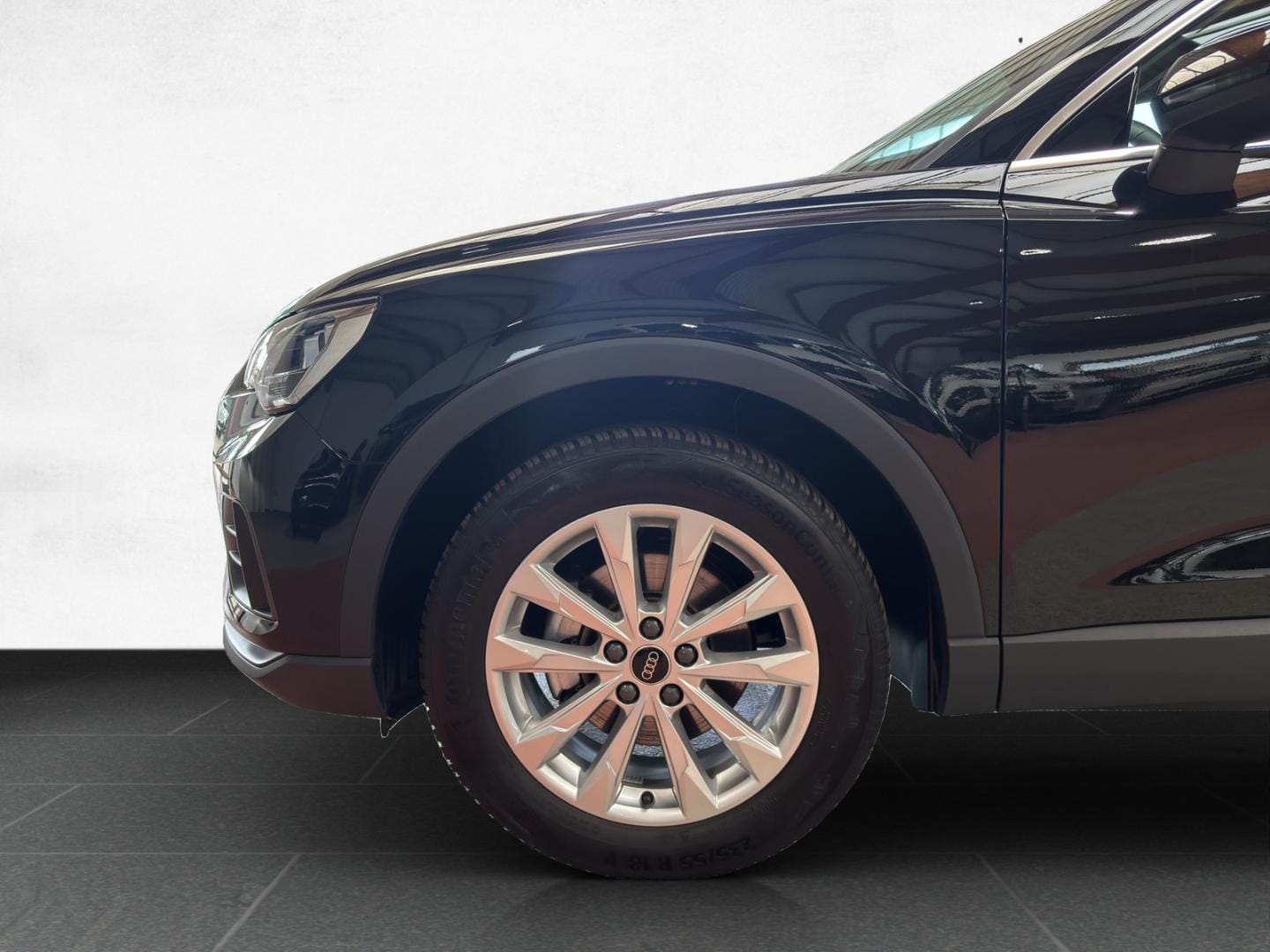 Bild über Audi Q3 35 TFSI S tronic - für weitere Informationen kontaktieren Sie den Audi Partner