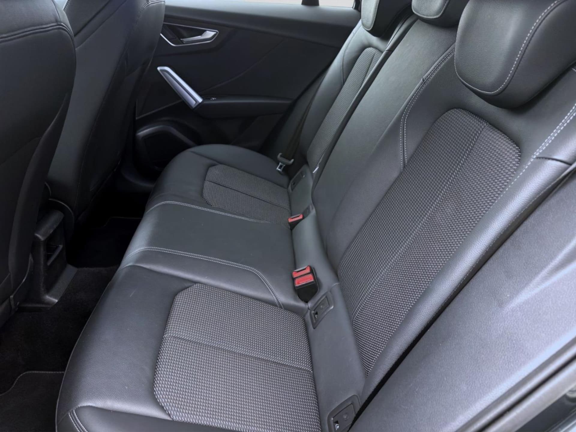 Audi Q2 S line