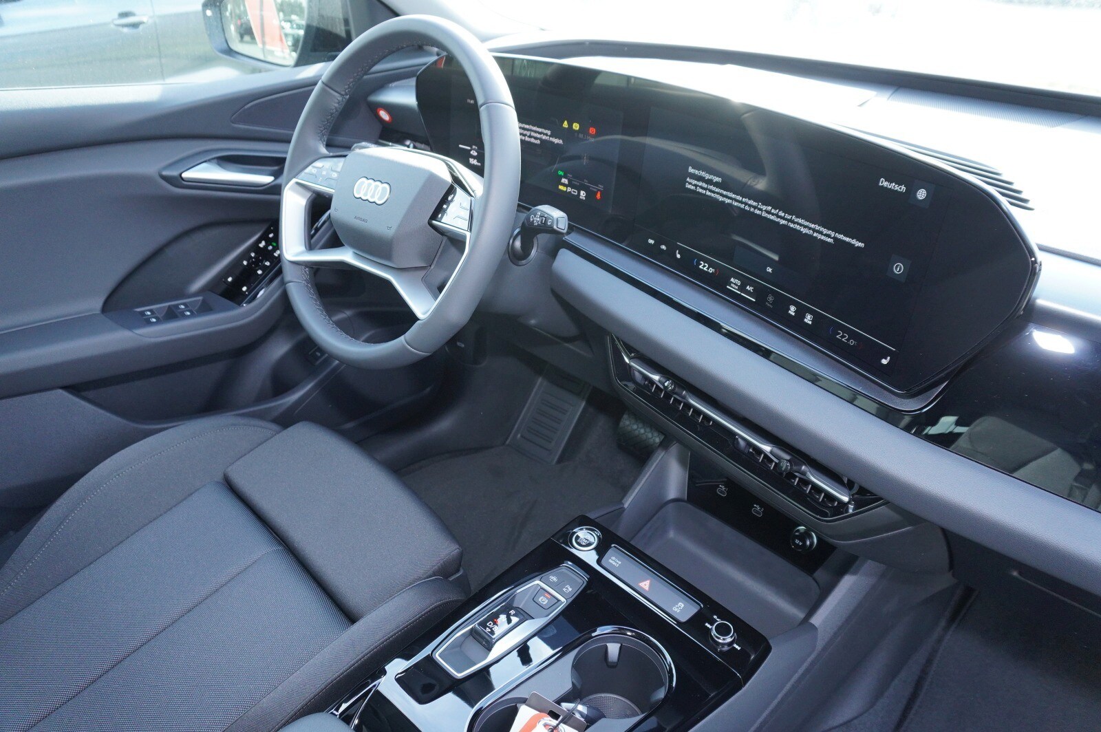 Image about Audi Q6 SUV e-tron e-tron quattro