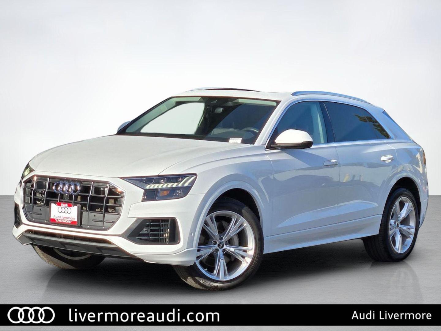 2023 Audi Q8 55 Premium Plus Tiptonic quattro's photo