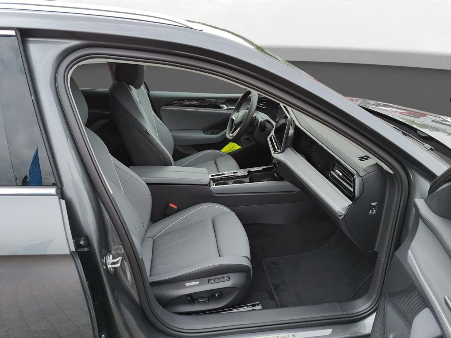 Volkswagen Passat Elegance