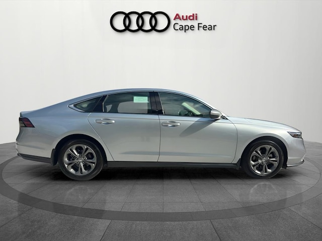 2024 Honda Accord EX - Photo 6