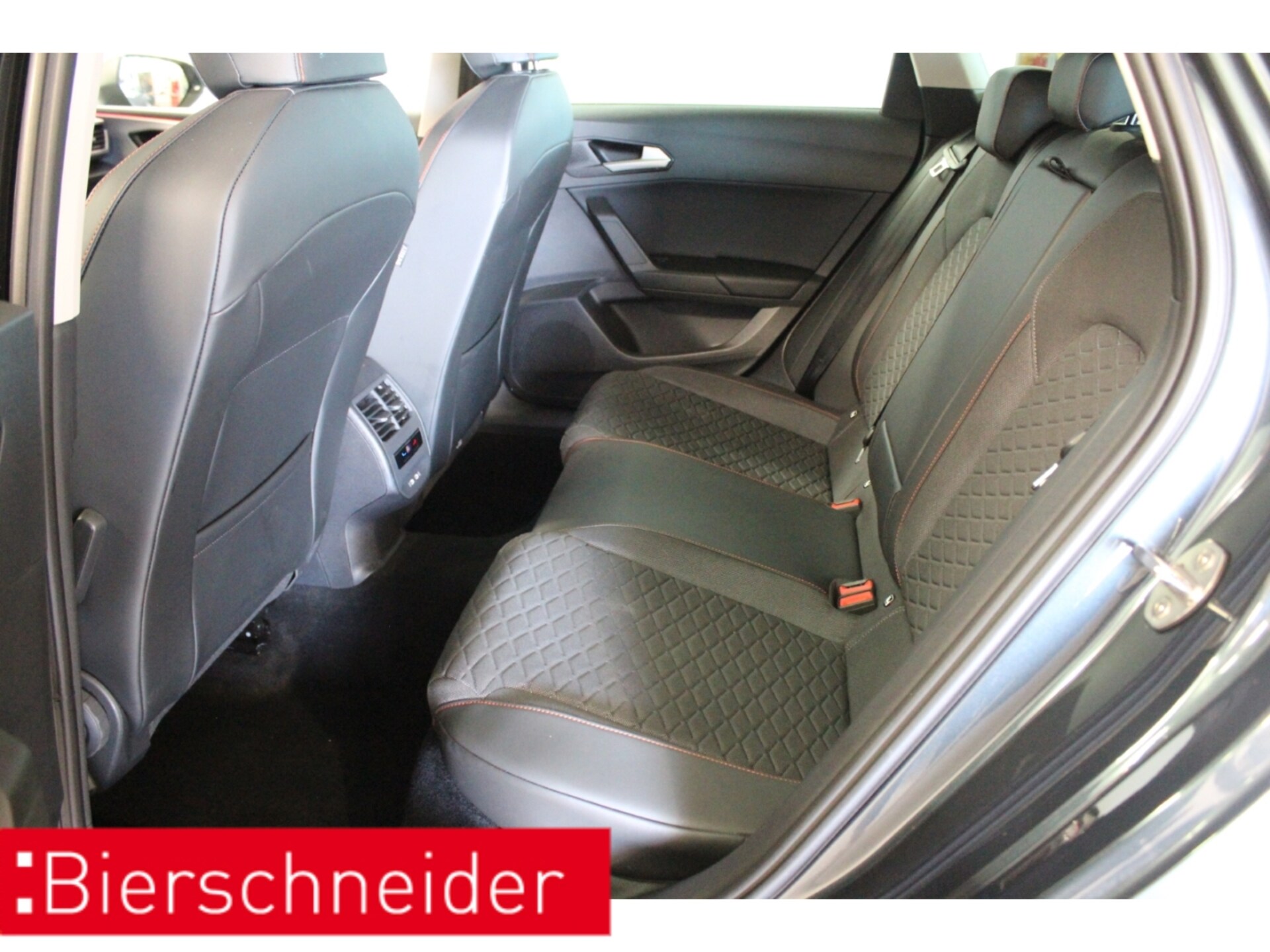 SEAT Leon Sportstourer FR
