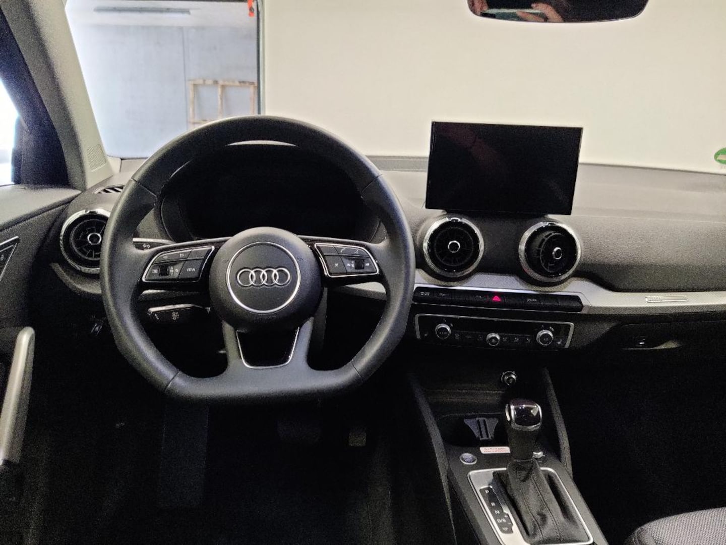 Bild über Audi Q2 S line 35 TFSI S tronic - für weitere Informationen kontaktieren Sie den Audi Partner