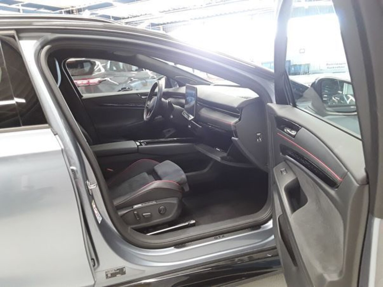 Volkswagen ID.7 Tourer – Bild 8