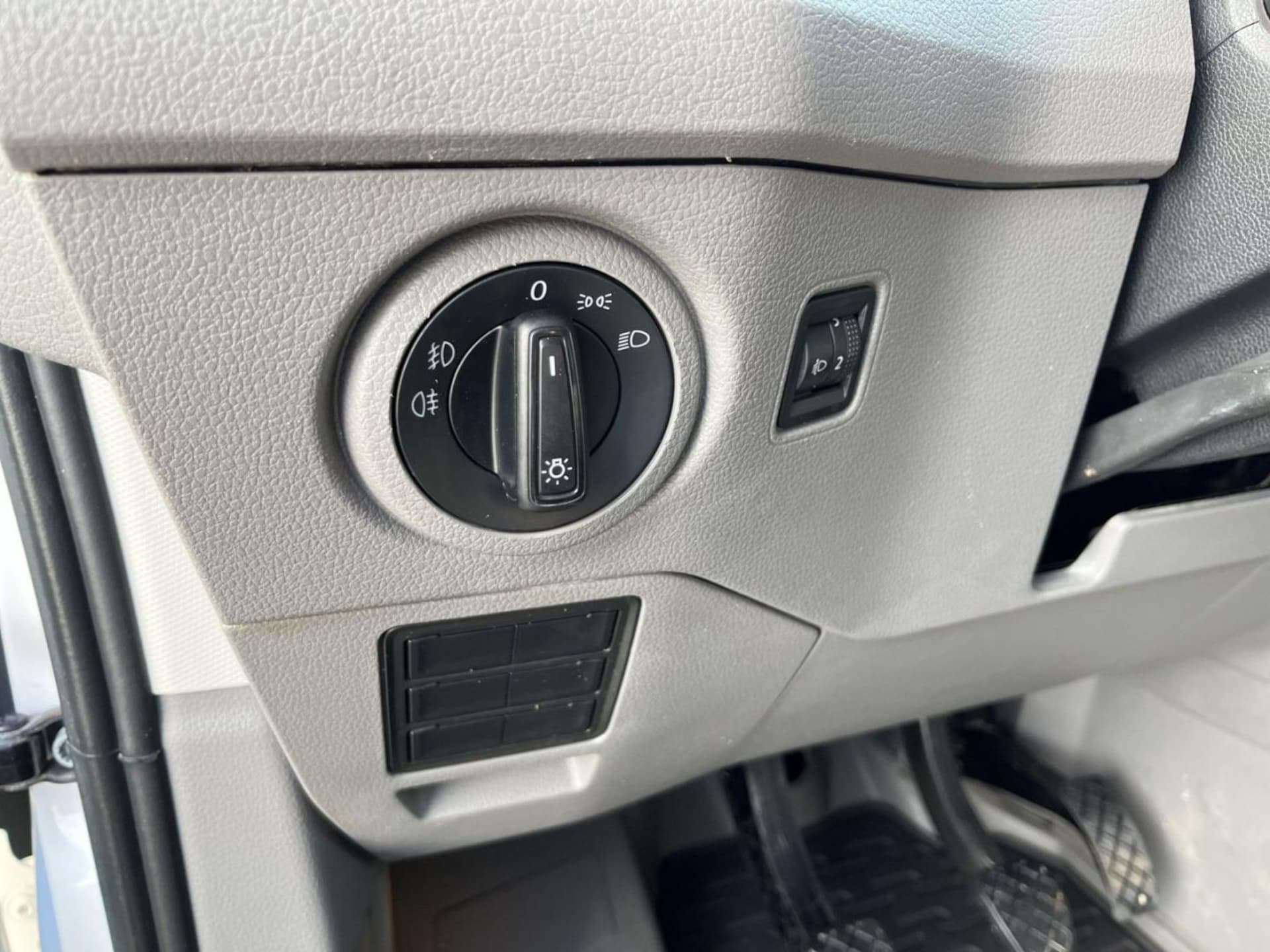 Volkswagen Crafter Kasten mittlerer Radstand