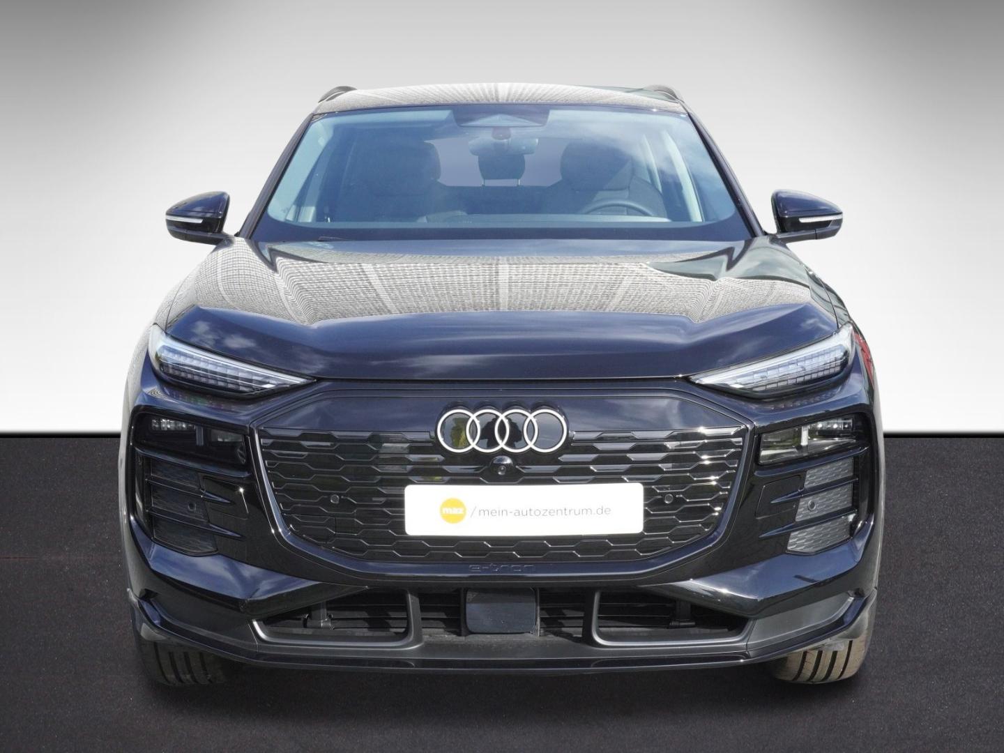 Image about Audi Q6 SUV e-tron e-tron quattro