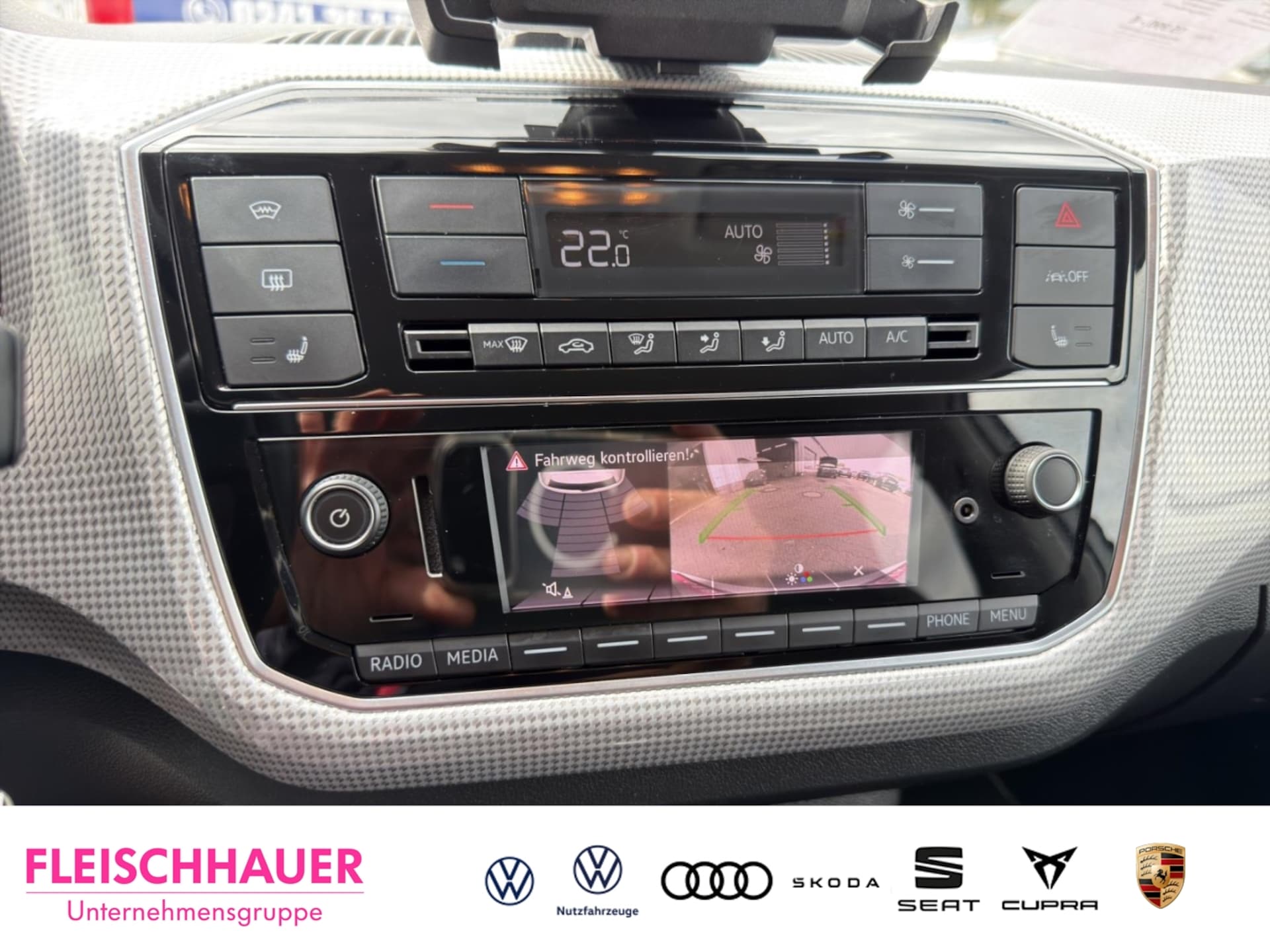 Volkswagen e-up! Style "Plus"