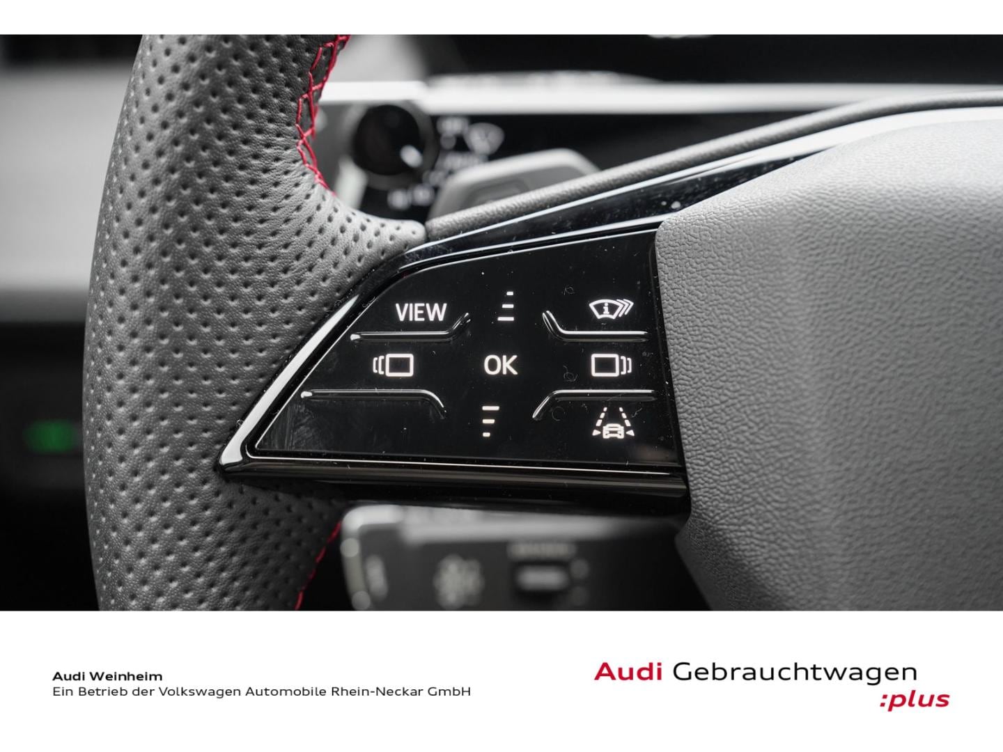 Bild über Audi Q3 SUV TFSI quattro 195 kW S tronic - für weitere Informationen kontaktieren Sie den Audi Partner