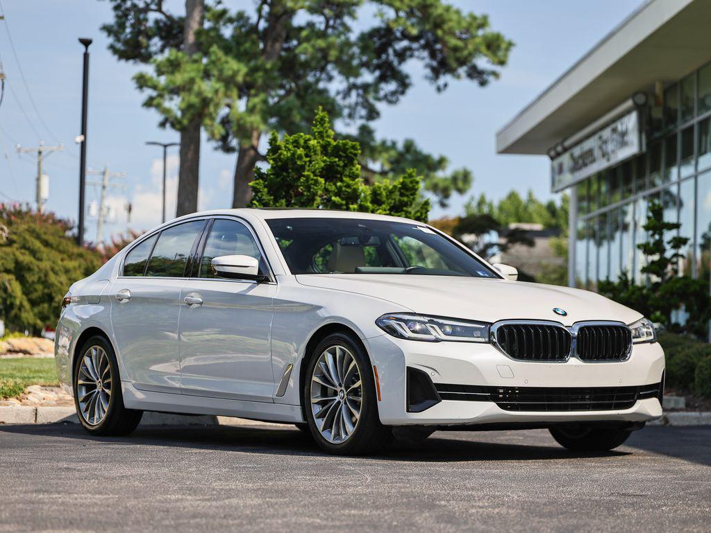 2022 BMW 530