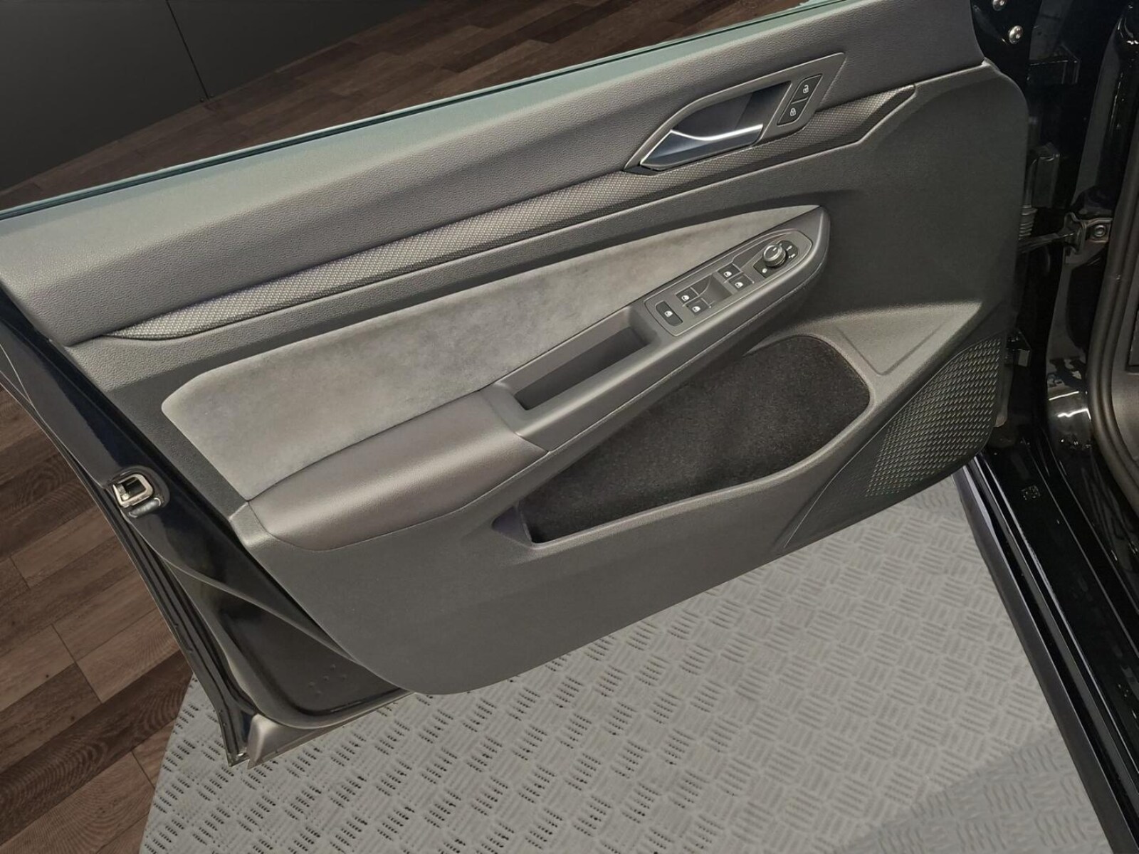 Volkswagen Golf – Bild 12